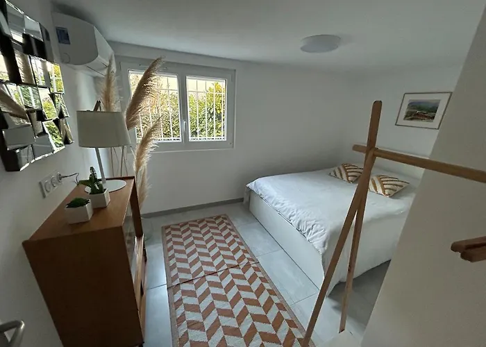 2 Proche Centre Avec Jardin *