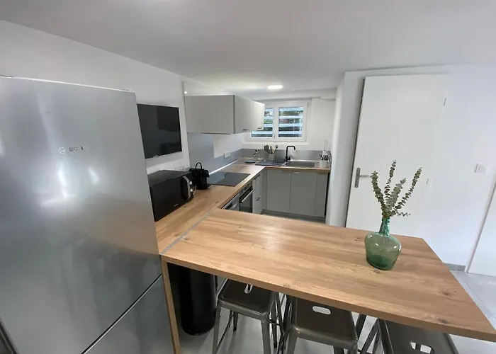 2 Proche Centre Avec Jardin 아파트 나르본